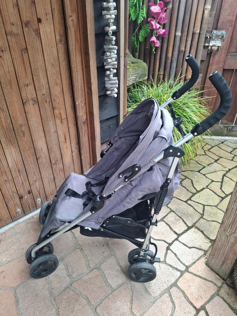 Buggy incl. accessoires, Kinderen en Baby's, Buggy's, Ophalen, Gebruikt, Overige merken, Verstelbare rugleuning