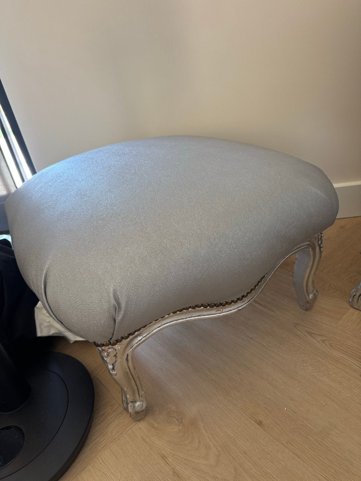 Zilveren Poef met Stofbekleding, Ophalen, Minder dan 50 cm, Gebruikt, Stof