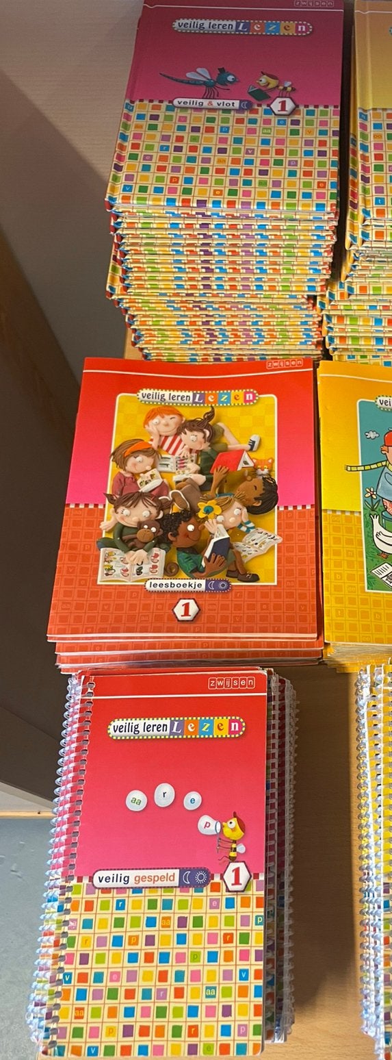 Veilig leren lezen zon/maan 1, Ophalen of Verzenden, Gelezen, Overige niveaus, Nederlands