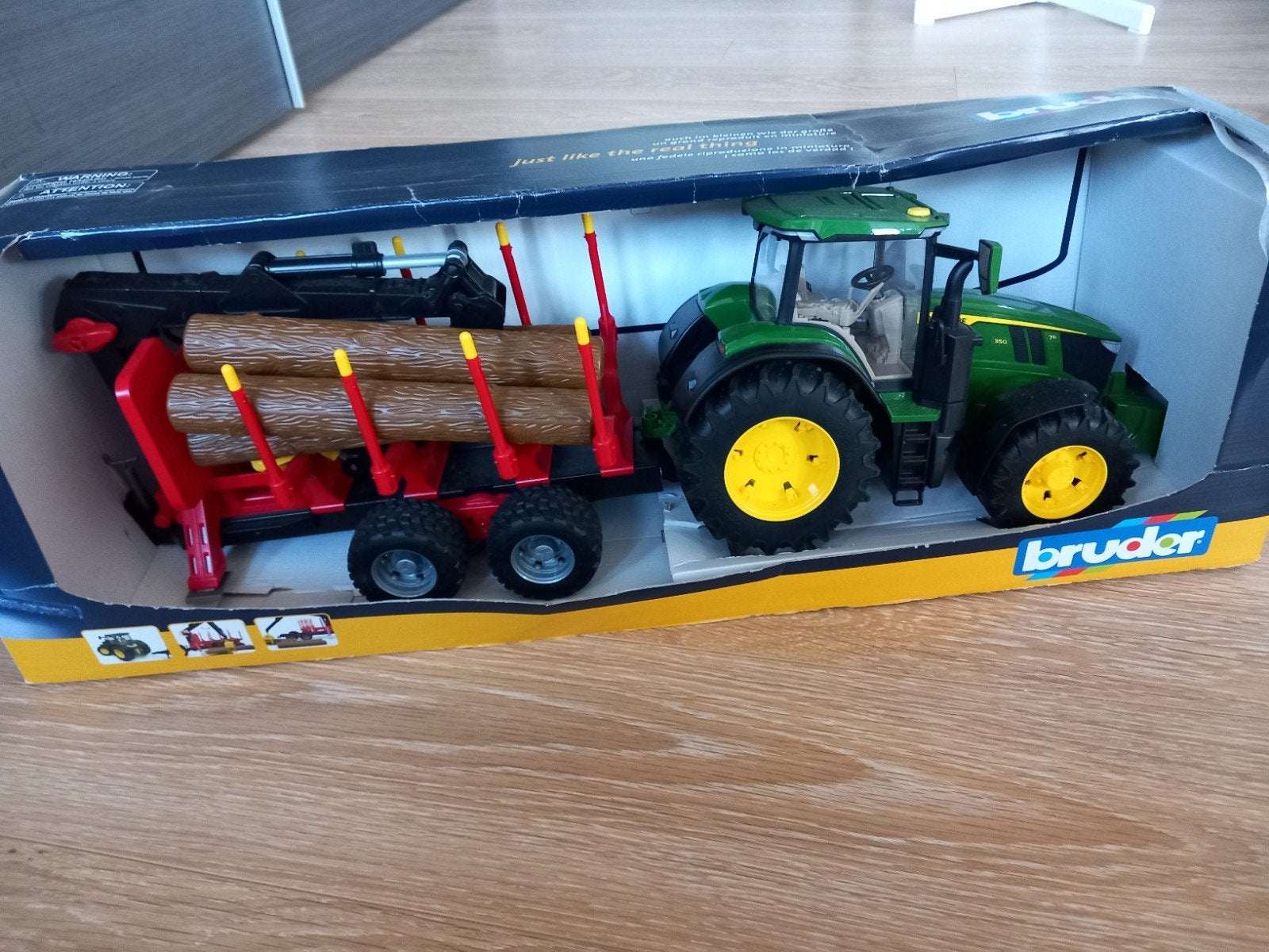 mooie Bruder boomstammenwagen, tractor met boomstammenwagen, Ophalen, Zo goed als nieuw