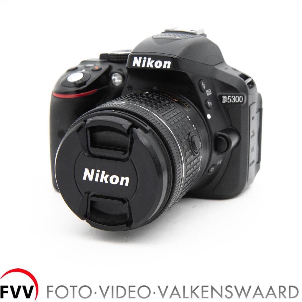 Nikon D5300 + Nikon AF-P 18-55 mm DX VR, Gebruikt, Spiegelreflex, Ophalen of Verzenden, Xxx