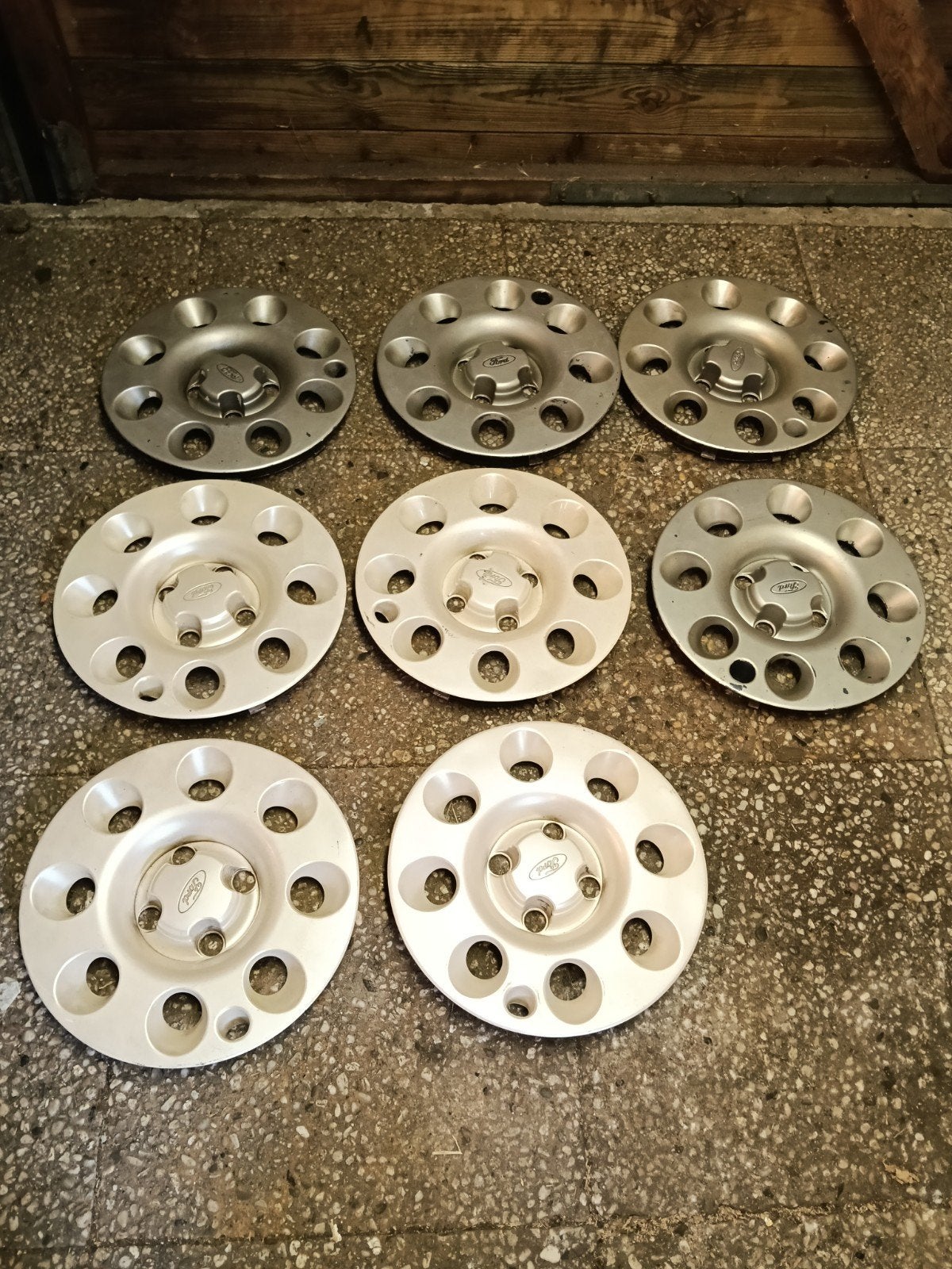 wieldoppen escort XR3 i mk4, Ophalen of Verzenden