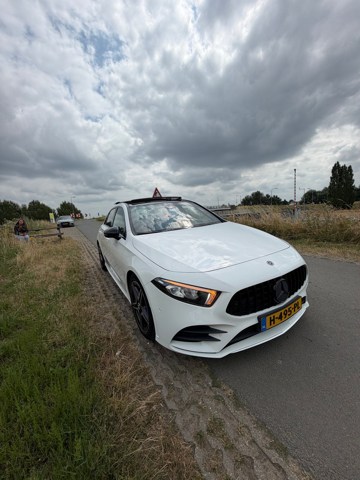 Mercedes-Benz A-Klasse A 200 AMG LINE Panoromadak 2019 Wit, 15 km/l, 4 cilinders, 75 €/maand, Particulier