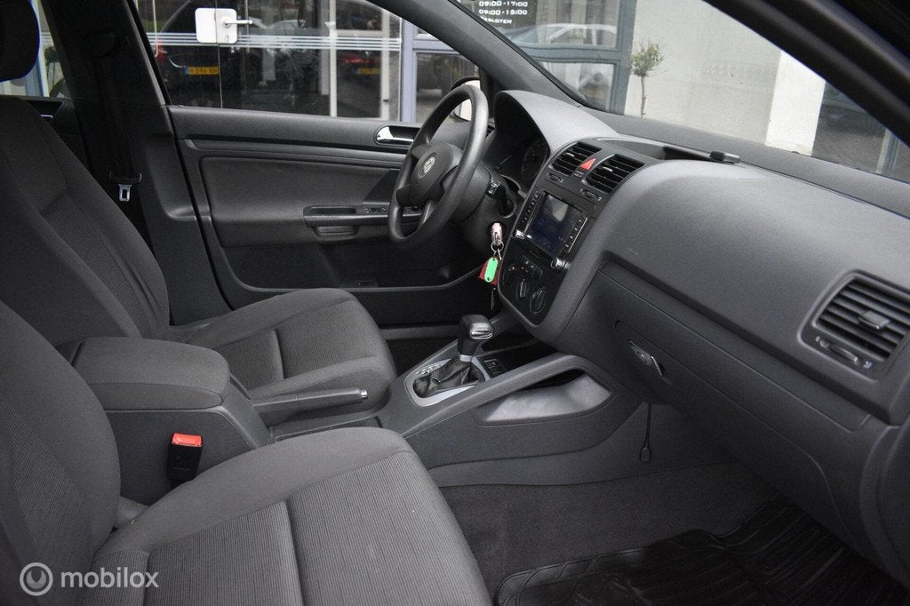 Volkswagen Golf 1.6 FSI Comfortline Automaat|Airco|Cruise!, Stof, 4 cilinders, 116 pk, Zwart