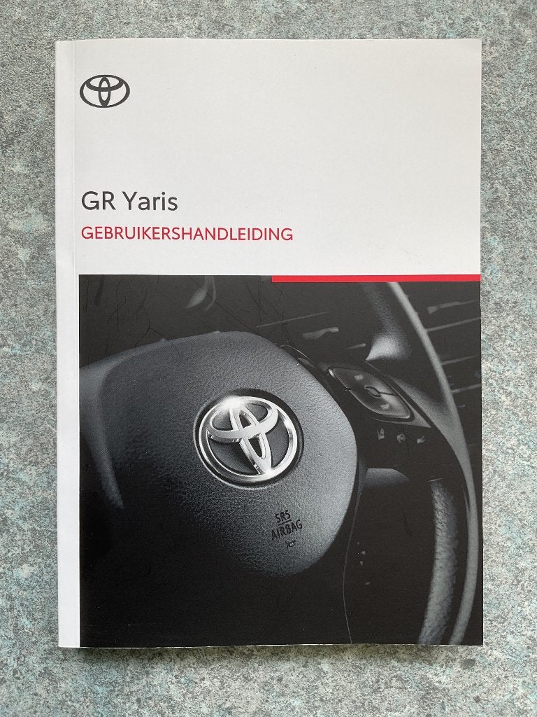 Toyota Yaris GR Gebruikershandleiding (NL) - Nieuwstaat, Auto diversen, Ophalen of Verzenden