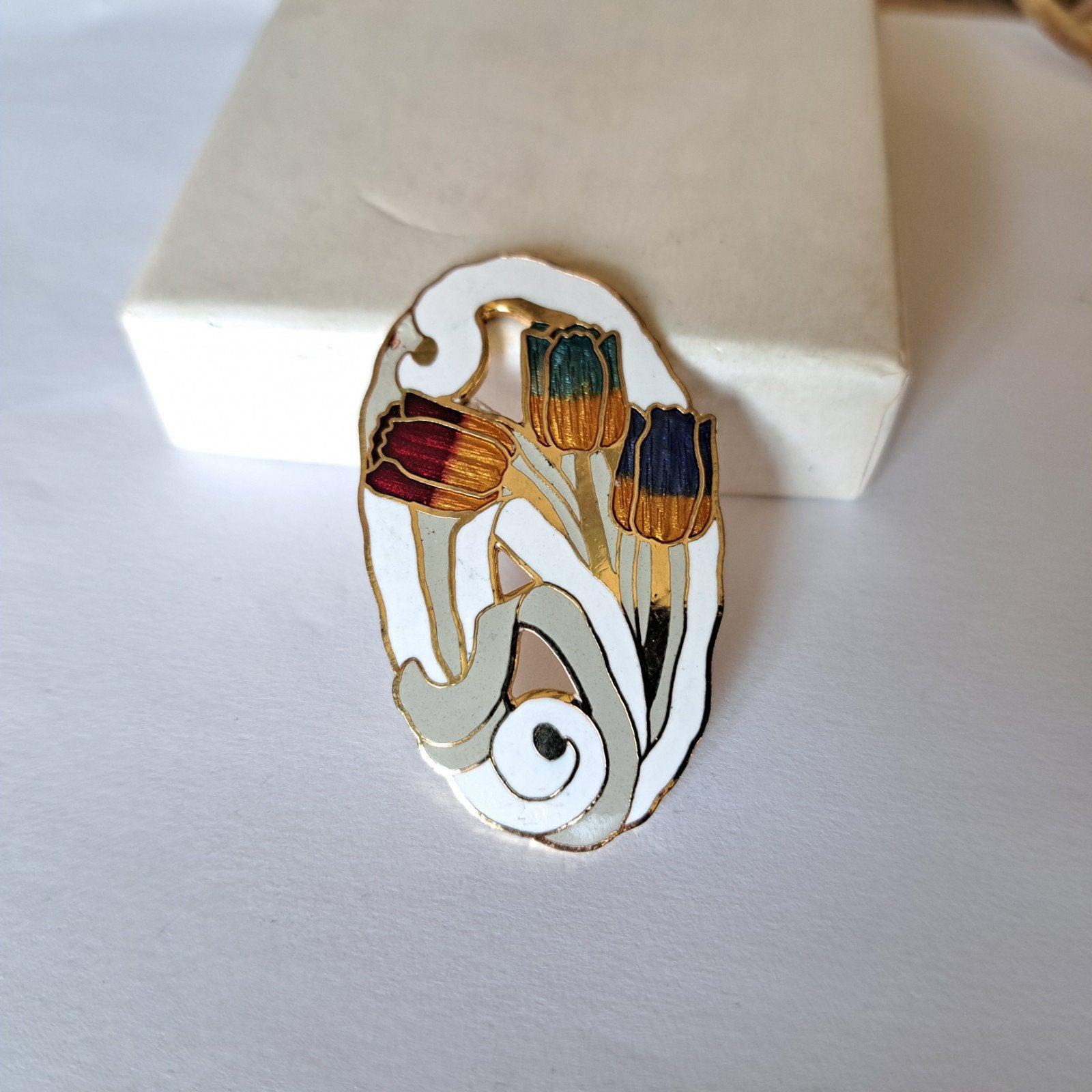 Vintage cloisonnee broche tulpen, Verzenden, Gebruikt, Zilver, Overige materialen