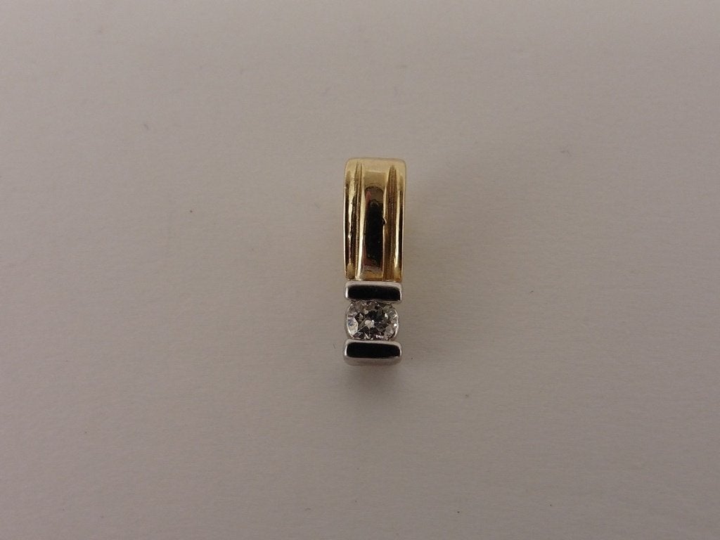 Gouden hanger met briljant                               G38, Gebruikt, Overige voorstellingen, ., Ophalen of Verzenden