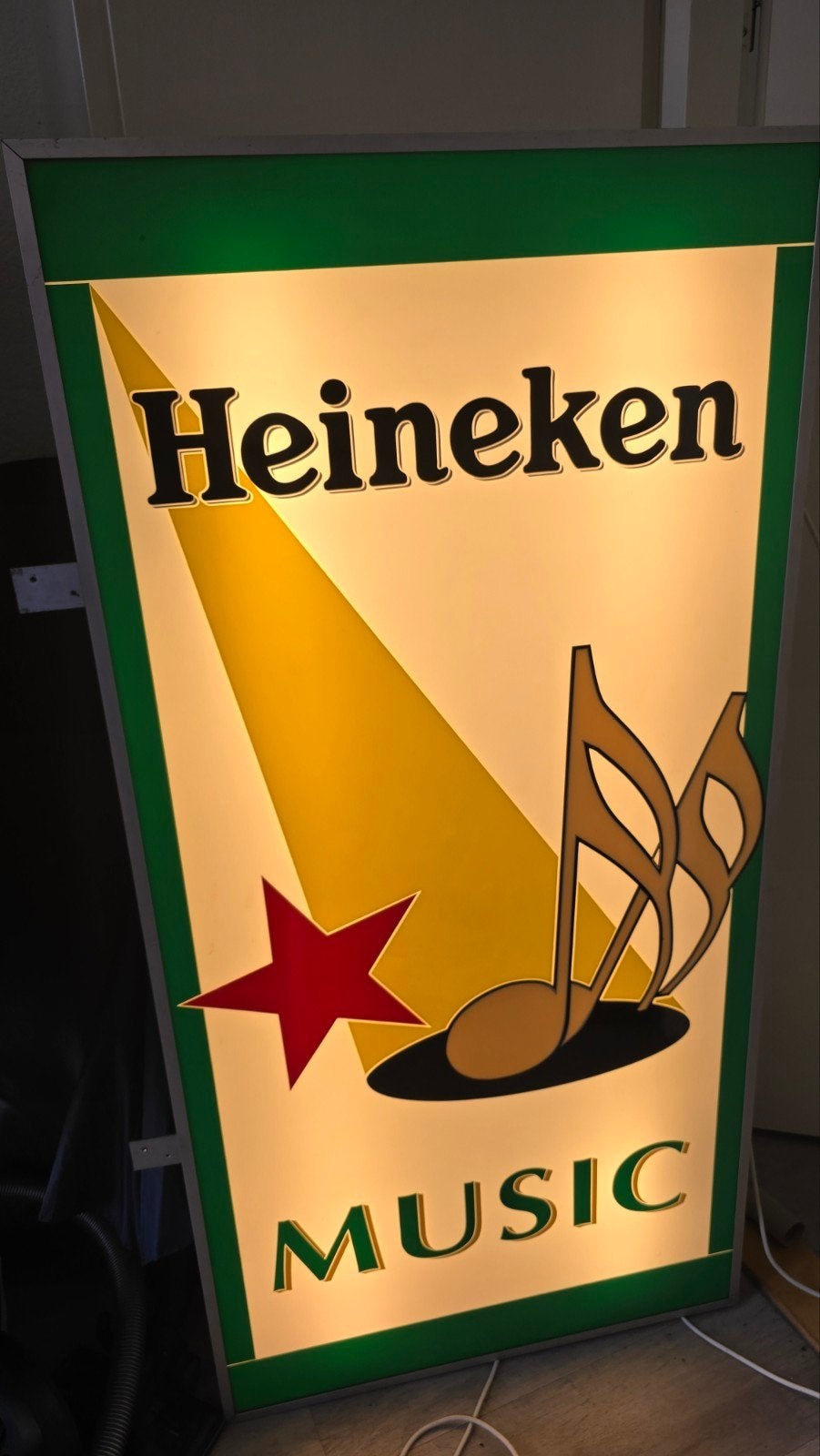 Heineken Music Lichtbak - Uniek Reclamebord met Stekker, Verzamelen, Ophalen, Zo goed als nieuw, Lichtbak of (neon) lamp