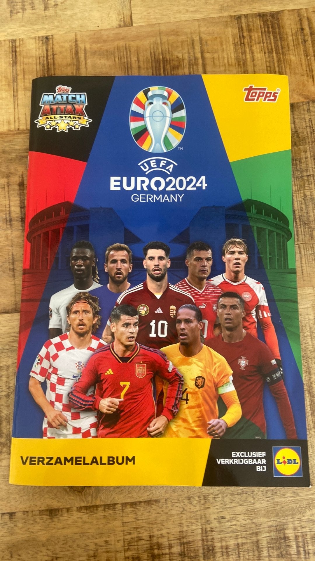 (Volle) 2024 match attack verzamelalbum, Ophalen, Zo goed als nieuw, Buitenlandse clubs, Spel