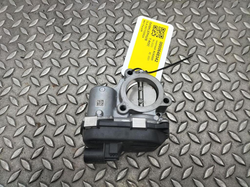 VOLKSWAGEN T-ROC GASKLEPHUIS 05C133062A 2023, Ophalen of Verzenden, Gebruikt, Stiba lid