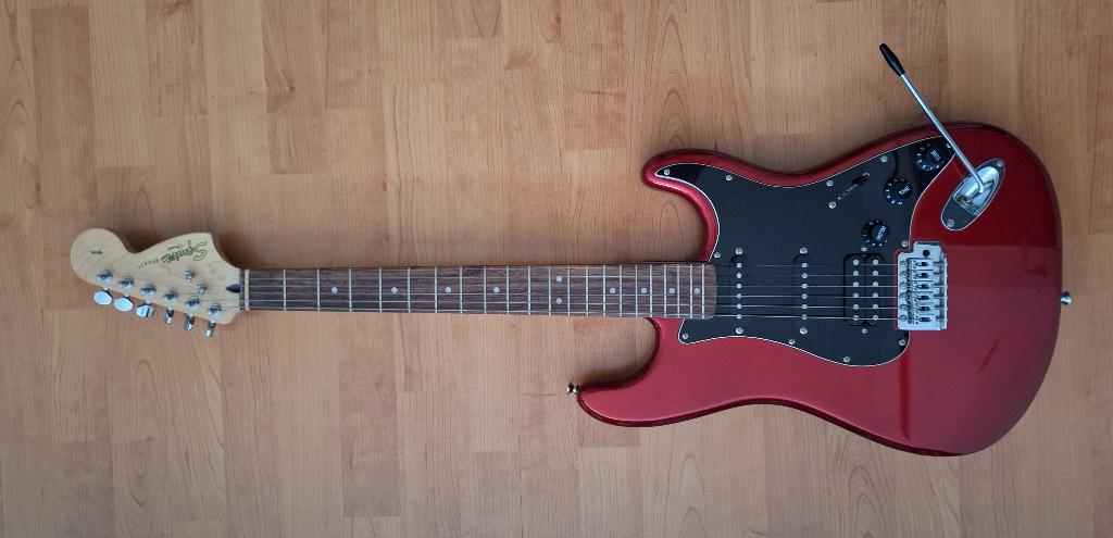 Fender Elektrische Gitaar Set, Muziek en Instrumenten, Snaarinstrumenten | Gitaren | Elektrisch, Ophalen, Fender, Met versterker