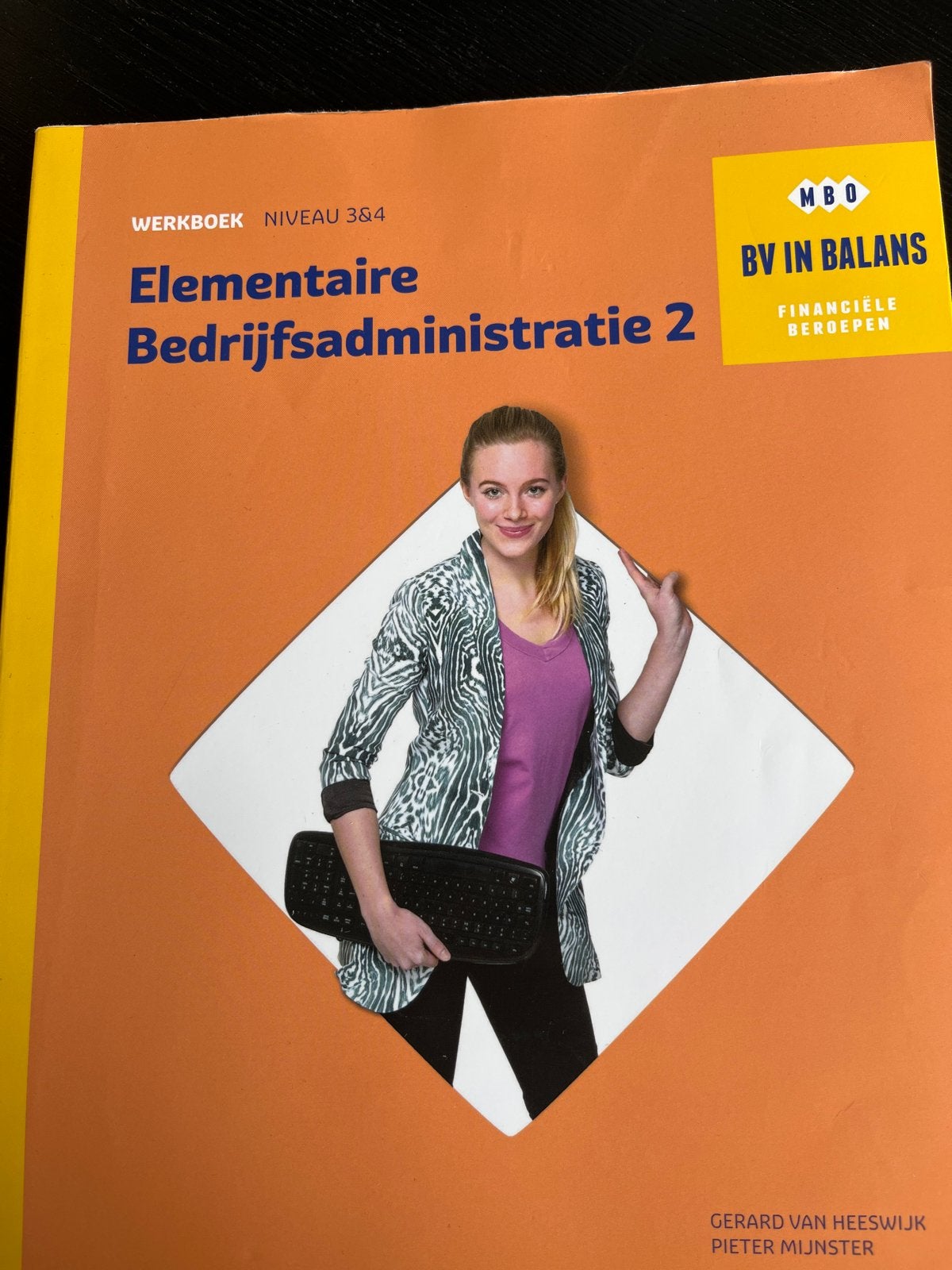 Werkboek Elementaire Bedrijfsadministratie 2 MBO, Ophalen of Verzenden, Gelezen, Overige niveaus, Bedrijfseconomie of M&O