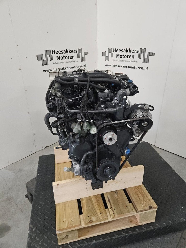 Kubota V2403 CR-T, Ophalen of Verzenden, Nieuw, Dieselmotor, 1800 rpm of meer