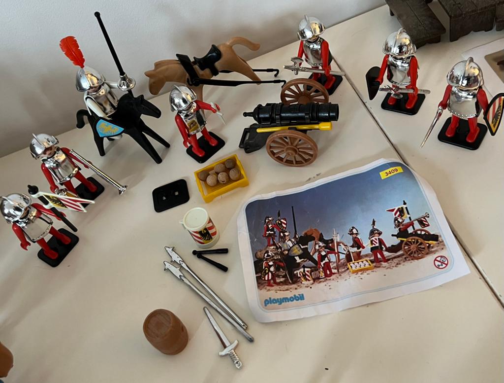 Playmobil 3409 stads soldaten superset + extra soldaten etc, Ophalen of Verzenden, Zo goed als nieuw