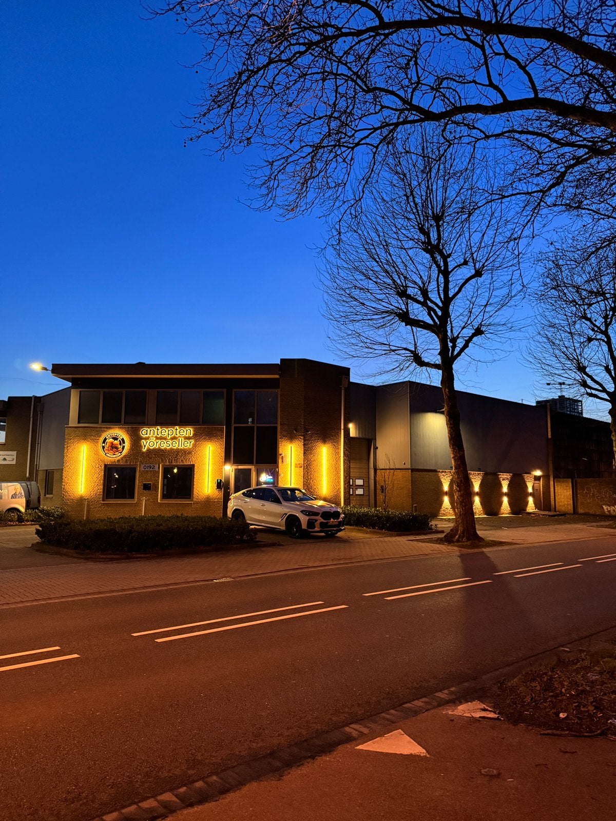 Te Huur Bedrijfsruimte en of kantoorruimtes in Eindhoven, Bedrijfsruimte