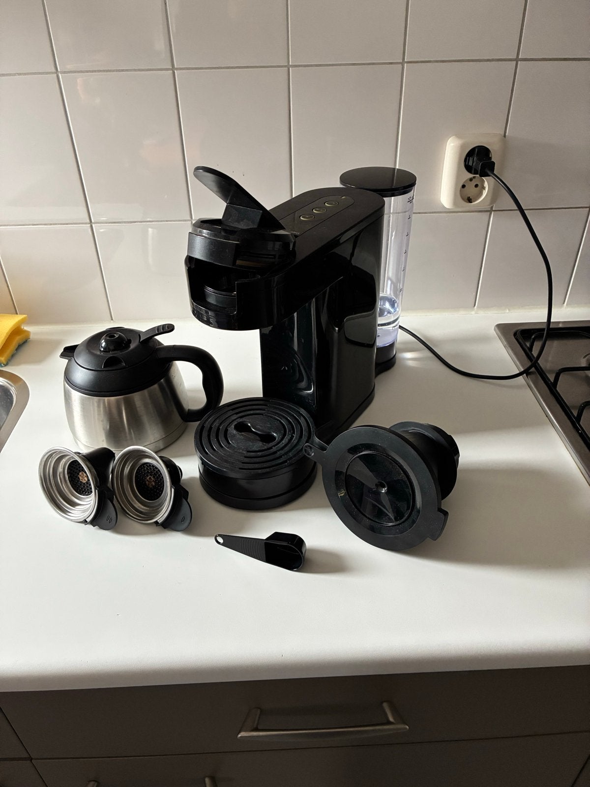 Philips Senseo Switch 2-in-1 Koffiezetapparaat HD6592/60, Afneembaar waterreservoir, Gebruikt, 10 kopjes of meer, Gemalen koffie