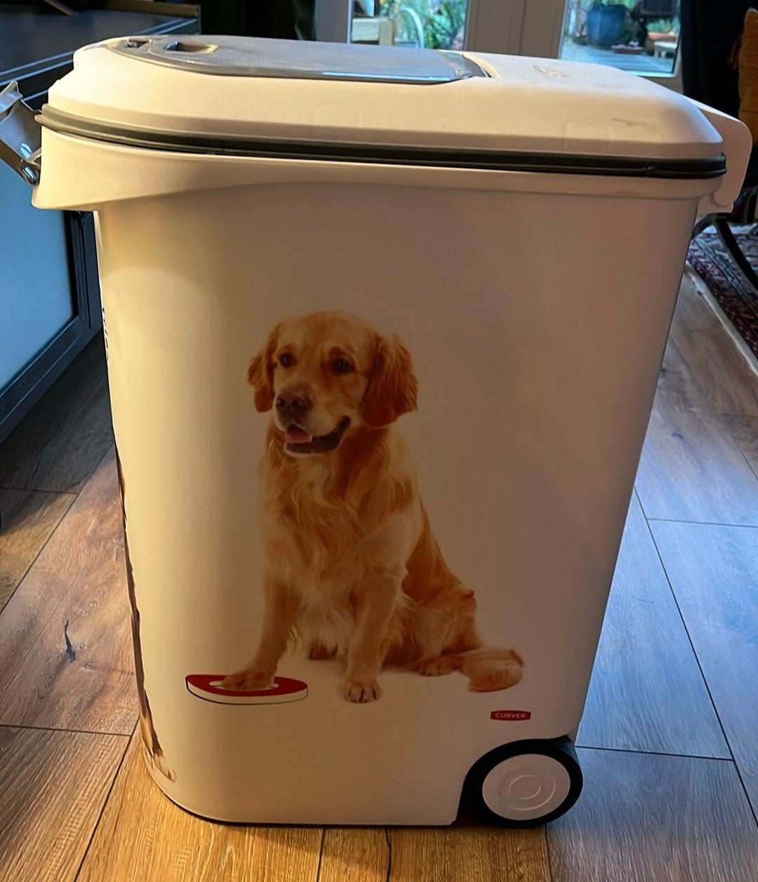 Pet food storage container, Ophalen, Zo goed als nieuw