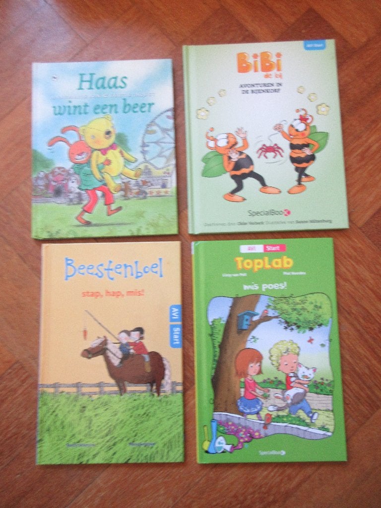 4 x boeken Avi Start, Ophalen of Verzenden, Gelezen, Fictie algemeen