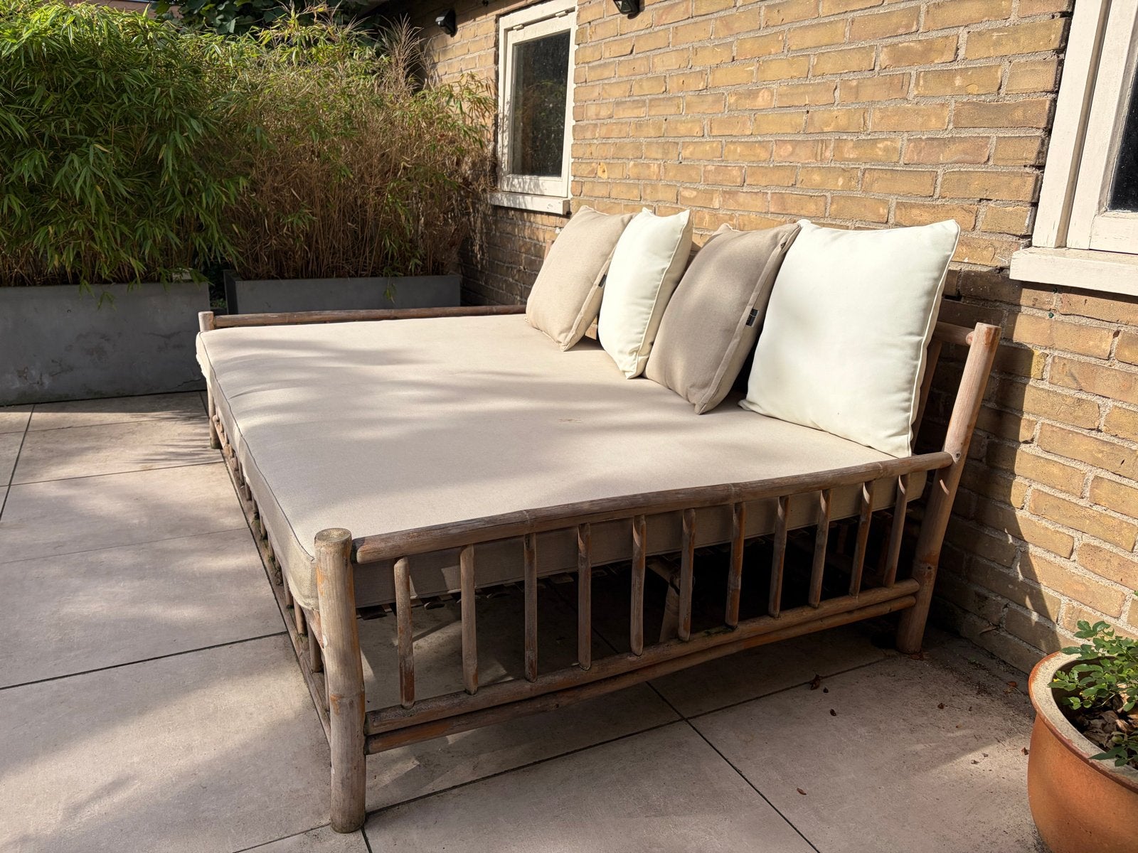 Exotan Daybed Buiten - Bamboe - Taupe - 198x135x70, Gebruikt, Loungeset, Bank, Hout