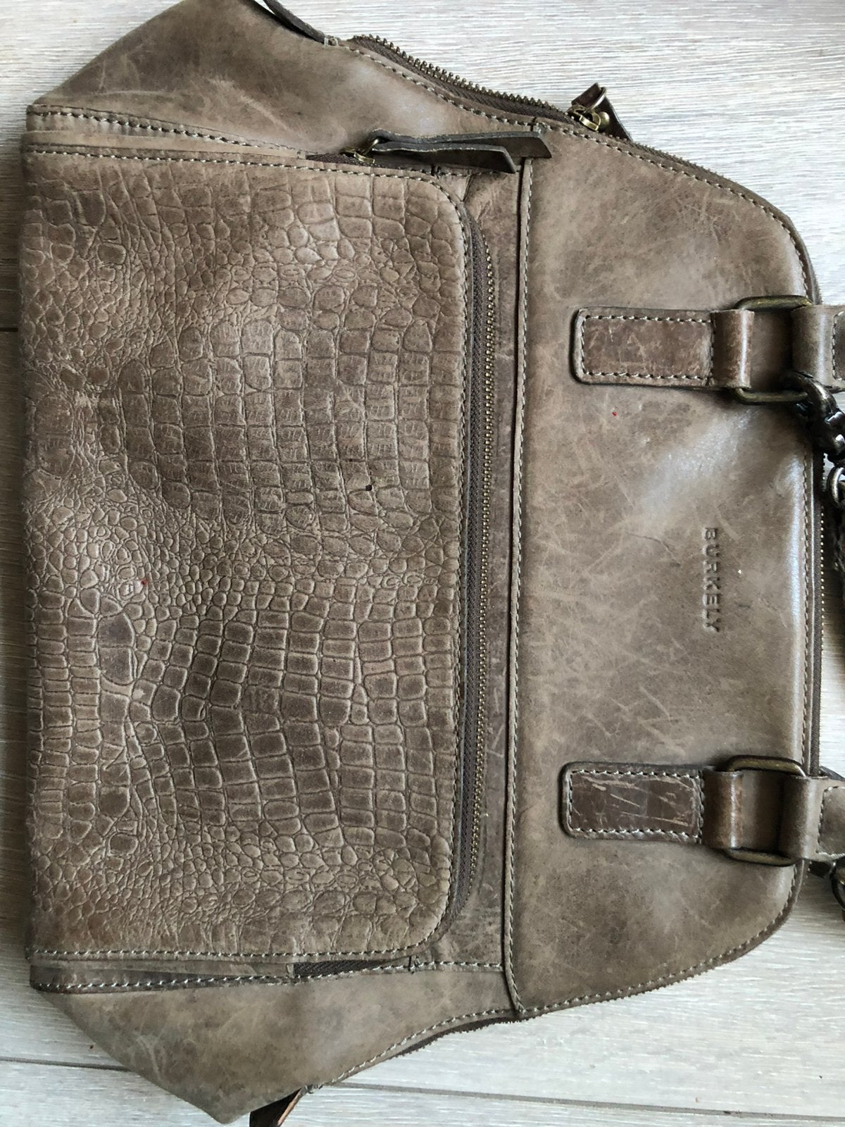 Te koop: leren tas, Burkely, beige/ groen, zgan, Ophalen of Verzenden, Zo goed als nieuw, Beige, Handtas