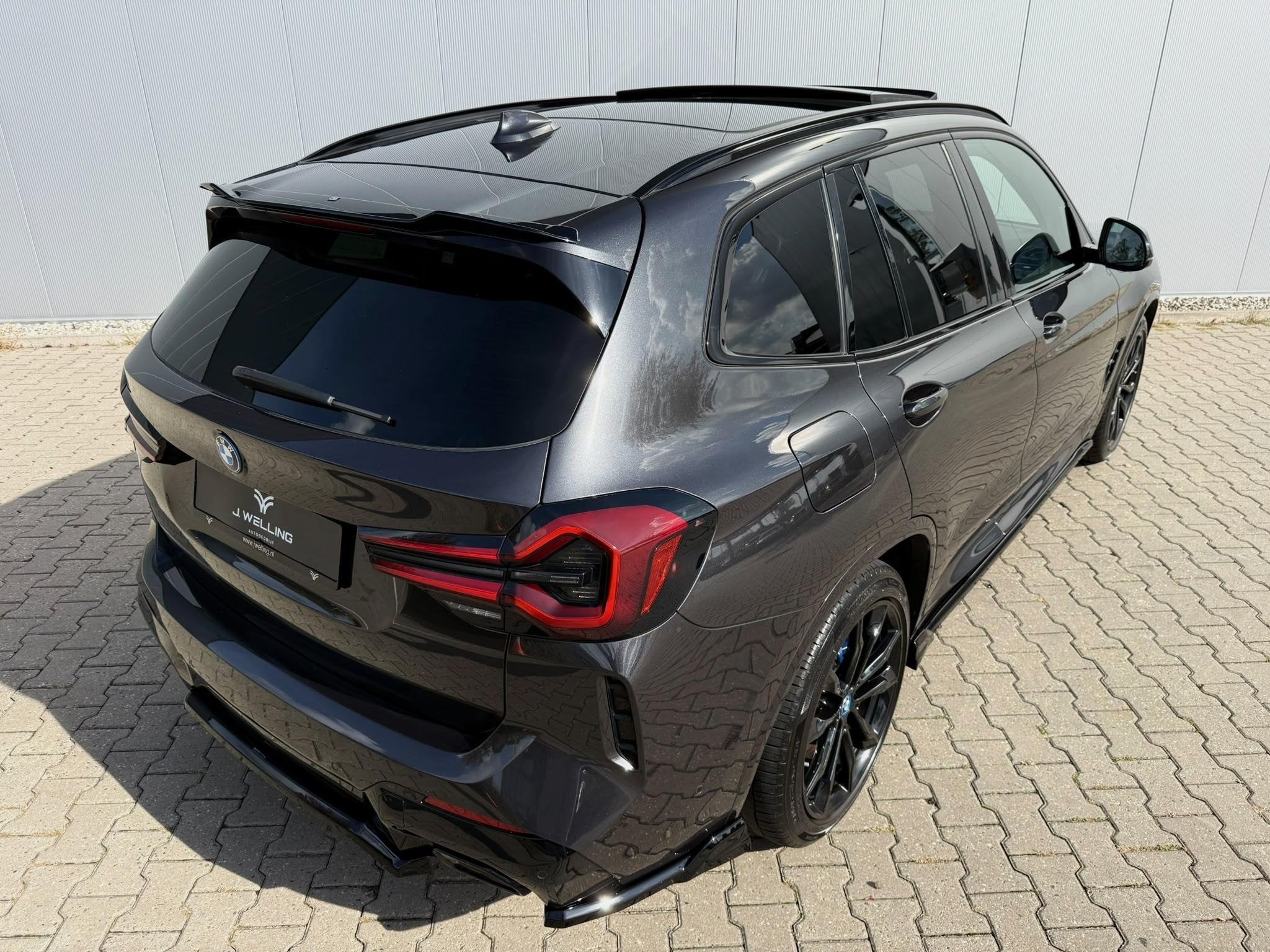 Foto 3 van BMW X3 xDrive30e M-sport Pano tr.hk 20 inch H&K Maxton