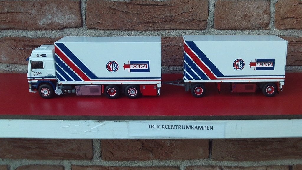 WSI  Volvo  F12  Globetrotter  6 x 2  van  J.  Stam.