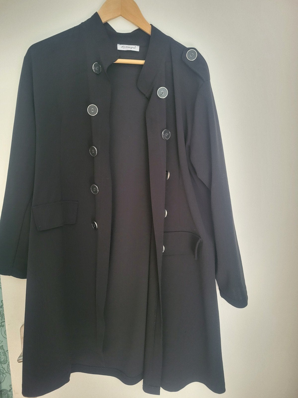 Magna Zwarte Blazer draagbaar tot 44, Kleding | Dames, Zwart, Maat 42/44 (L), Ophalen of Verzenden, Magna