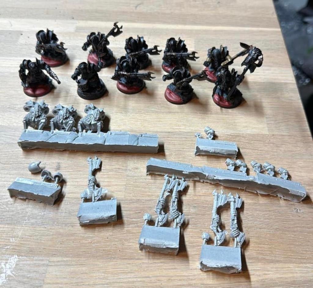 Legion Of Azgorh Infernal Guard with Fireglaives FORGE WORLD, Ophalen of Verzenden, Zo goed als nieuw