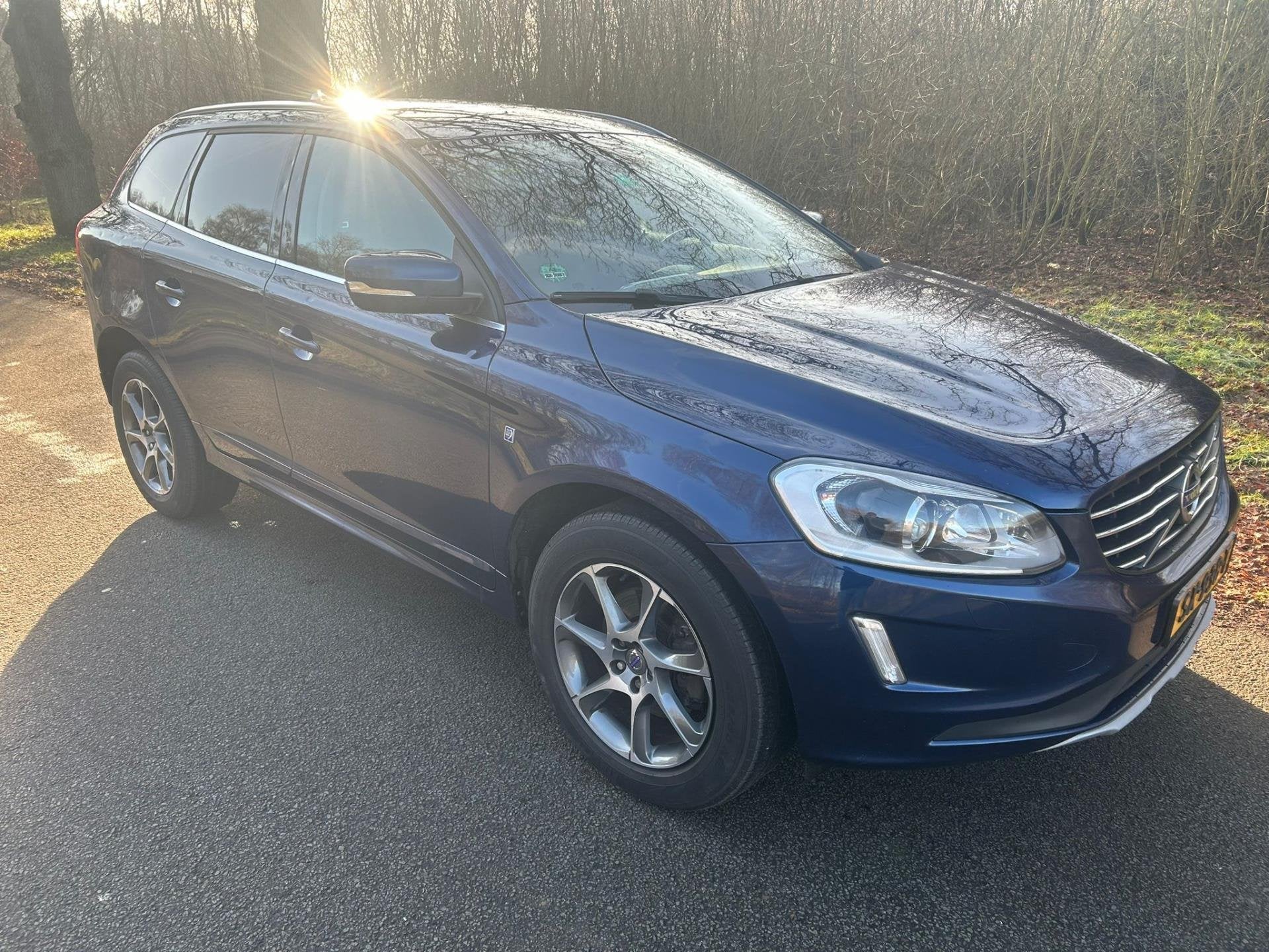 Volvo XC60 2.0 D4 FWD Ocean Race, Auto's, Voorwielaandrijving, Euro 6, 1969 cc, Blauw