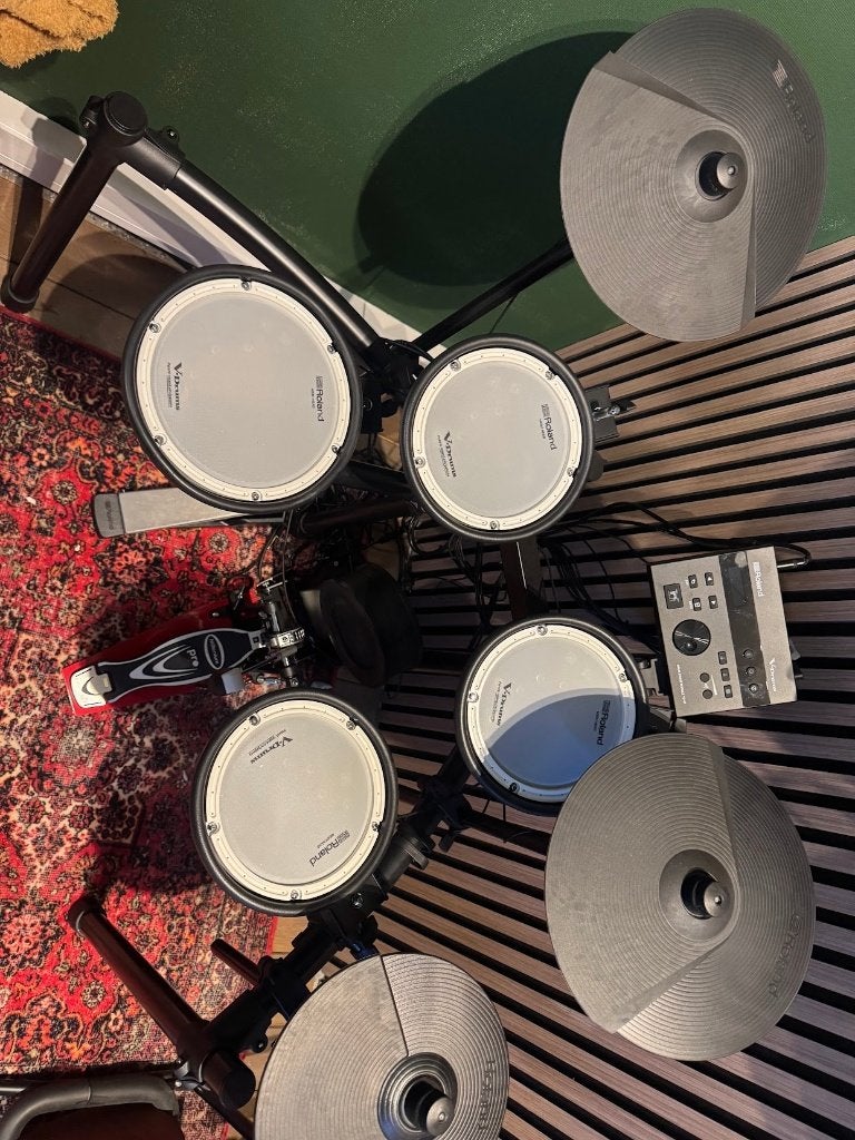 Roland TD-07KV Digitaal Drumstel/Bluetooth/Mesh Heads + Kick, Muziek en Instrumenten, Ophalen, Zo goed als nieuw, Roland, Elektronisch