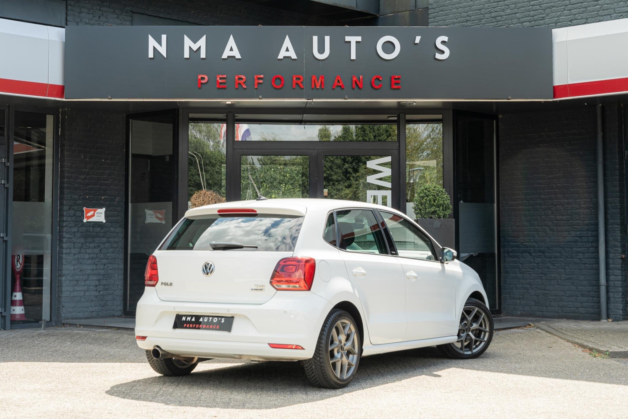 Volkswagen Polo 1.2 TSI Highline CRUISE/AIRCO/FACELIFT/5DRS/, Auto's, Stof, Gebruikt, Euro 6, 4 cilinders