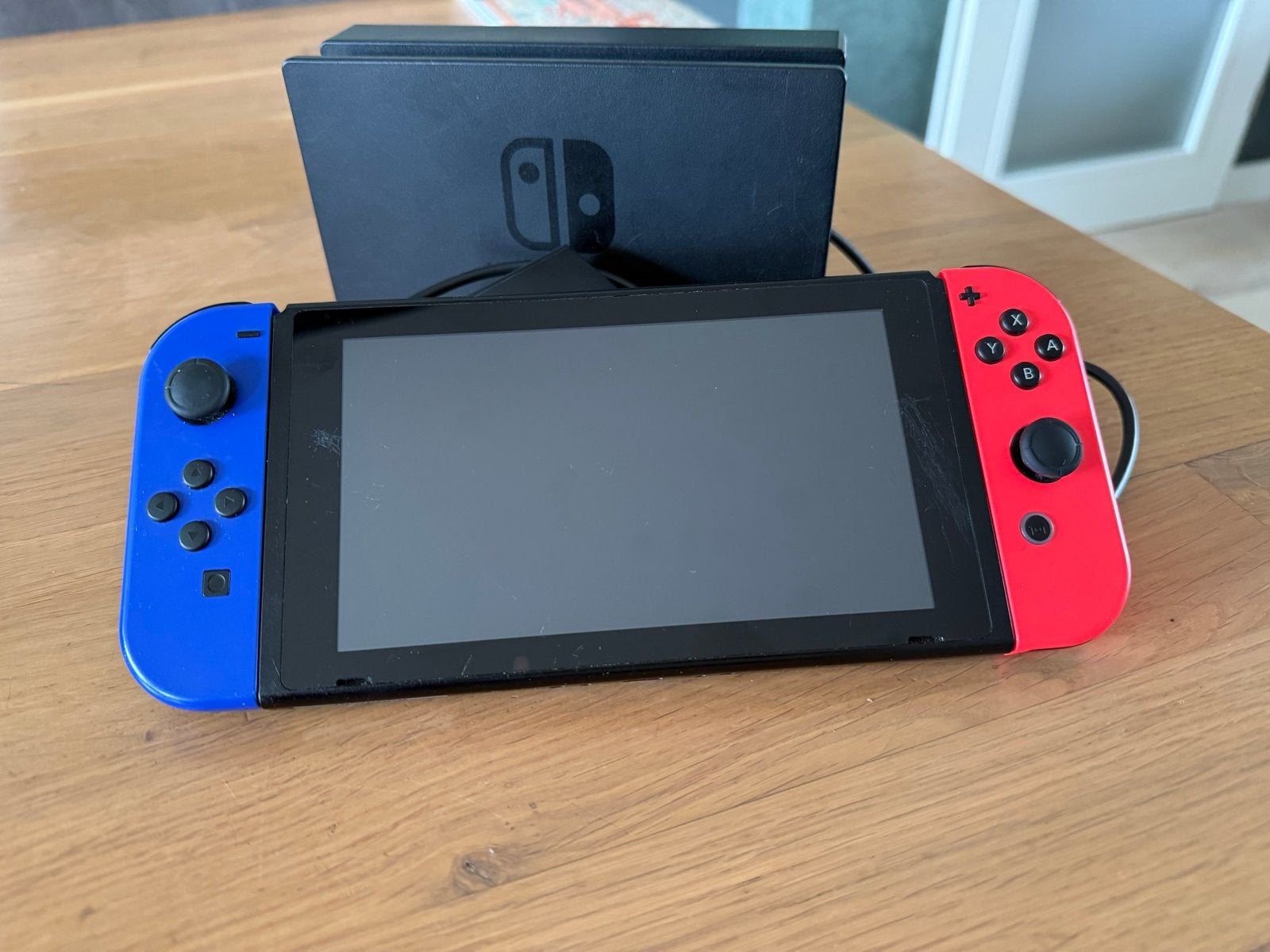 Gebruikte Nintendo Switch met Dock en Oplader, Spelcomputers en Games, Ophalen of Verzenden, Gebruikt, Met 2 controllers, Switch Original