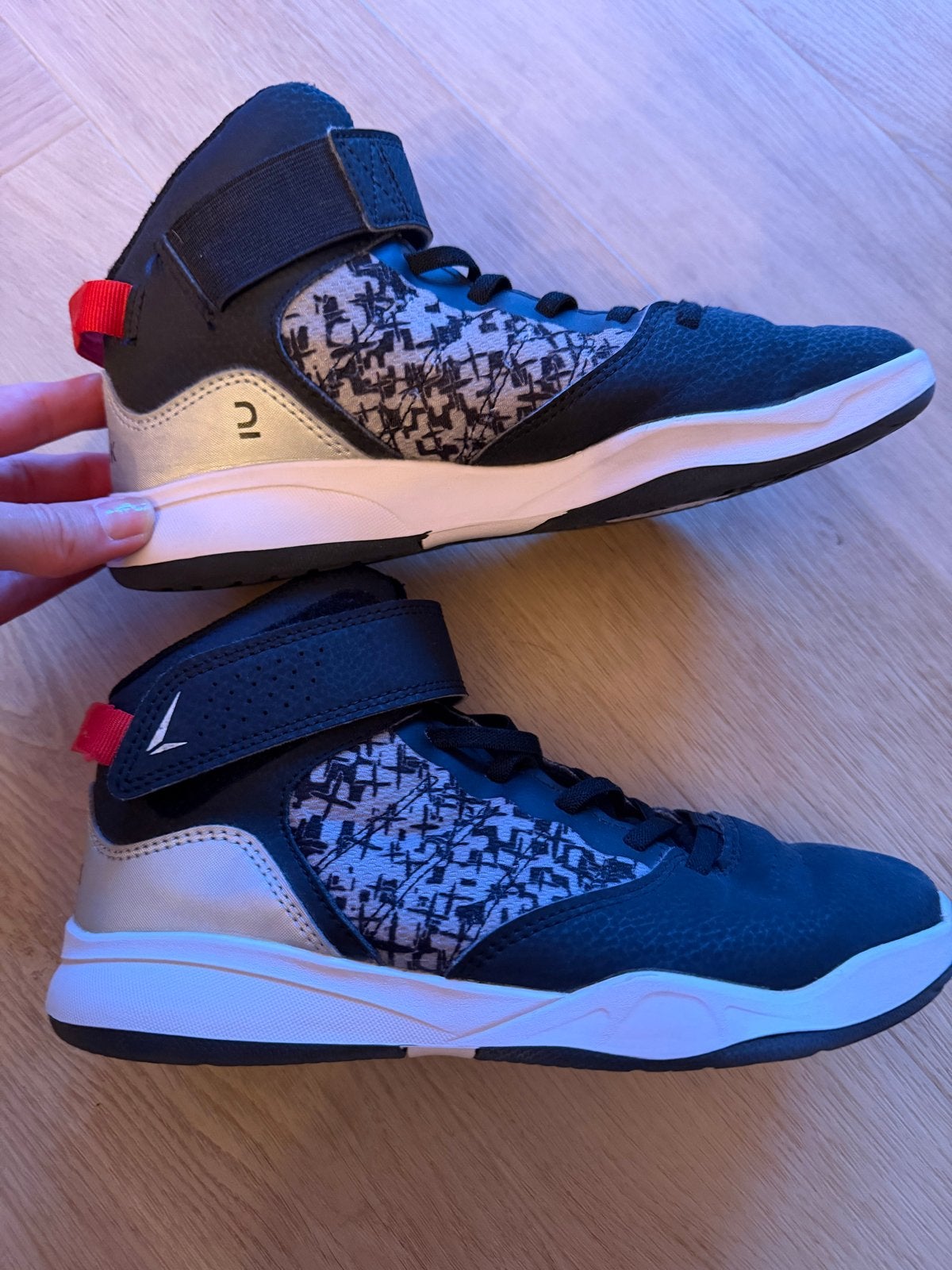 Gympen zaal/sportschoenen maat 37 - Zo goed als nieuw, Schoentjes, Ophalen of Verzenden, Zo goed als nieuw, Jongetje