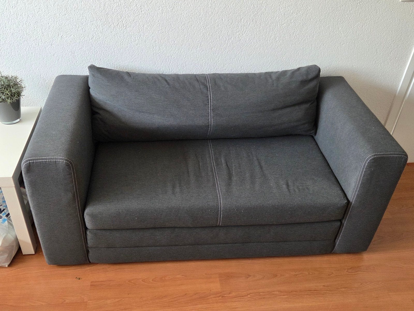 Slaapbank ASKEBY vam Ikea  z.g.a.n.ophalen in Elst, Huis en Inrichting, Slaapkamer | Slaapbanken, Ophalen, Zo goed als nieuw, Tweepersoons