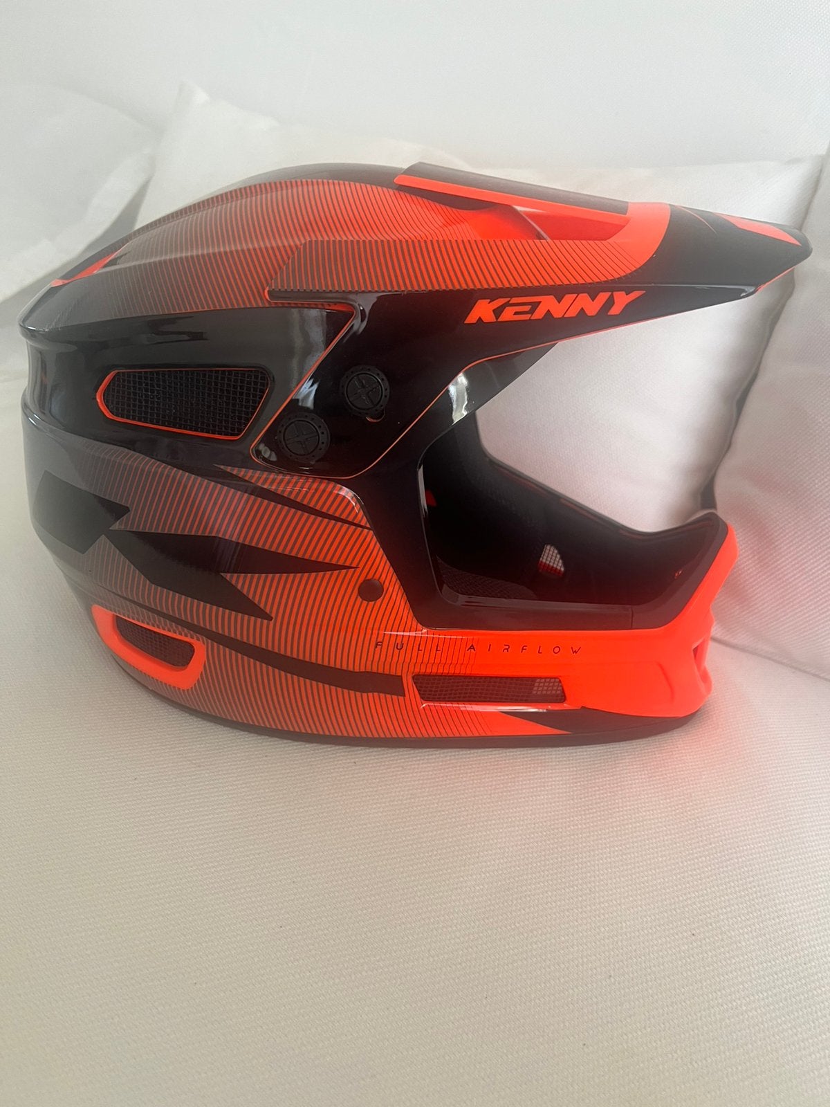Kenny Elite Full Airflow helm BMX, fietscross Nieuwstaat!, Motoren, Kleding | Motorhelmen, Ophalen of Verzenden, Tweedehands, Offroadhelm