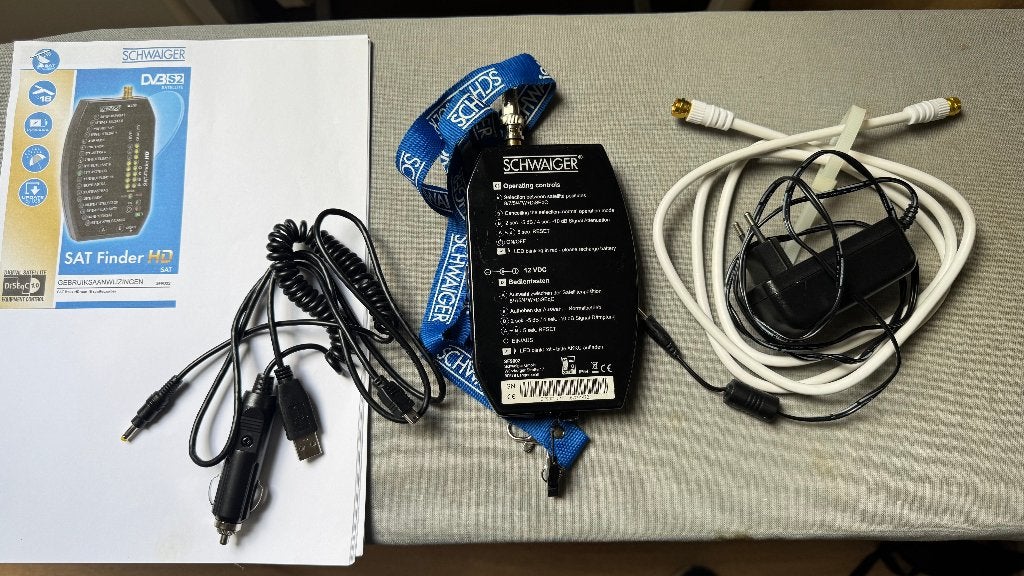 Schwaiger DVB S2 Sat Finder HD, Audio, Tv en Foto, Schotelantennes, Ophalen of Verzenden, Gebruikt, (Schotel)antenne-accessoires