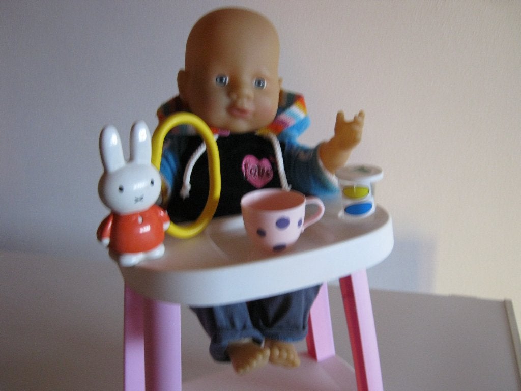 baby pop met poppenstoeltje, Ophalen, Zo goed als nieuw, Babypop