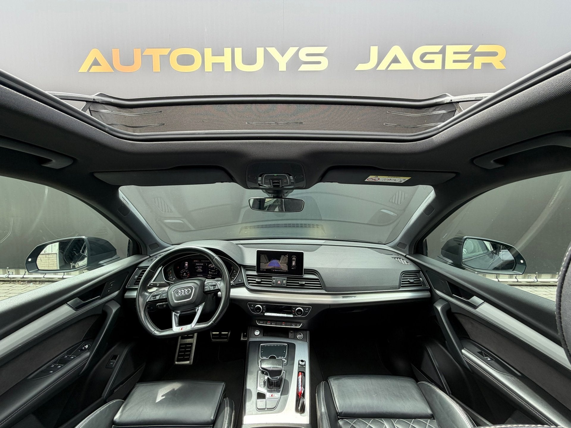 Audi SQ5 3.0 TFSI SQ5 Quatro b&o Pano Rs Zetels Carplay Came, Auto's, Audi, Gebruikt, 2995 cc, Zwart, Leder