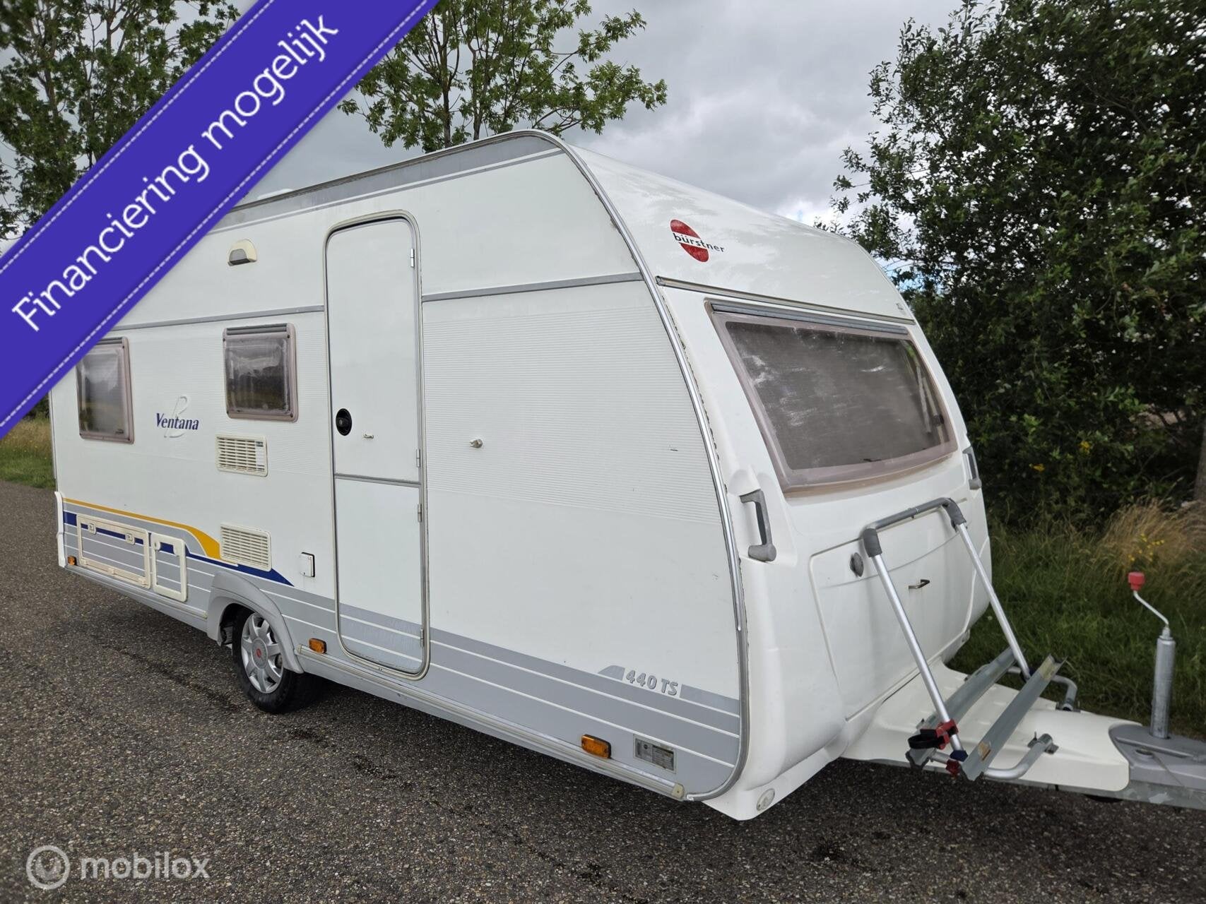 Buerstner 440 ts volautomatische mover voortent, Caravans en Kamperen, Caravans, Koelkast, Bedrijf, 750 - 1000 kg, Bürstner