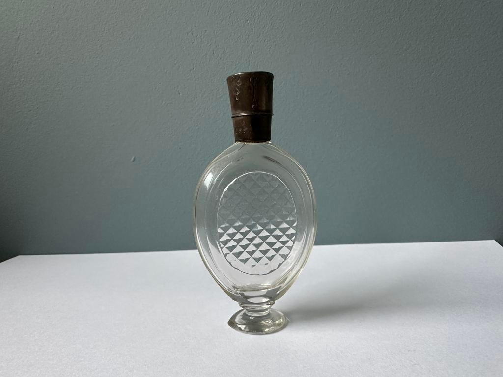 Antiek kristallen parfumflesje 19e eeuw, Ophalen of Verzenden