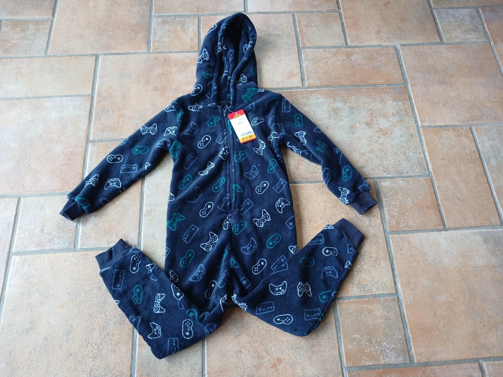 wibra onesie maat 122, Nacht- of Onderkleding, Nieuw, Ophalen of Verzenden, Jongen