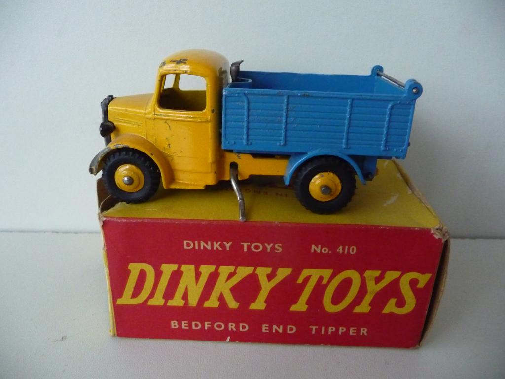 DINKY TOYS - BEDFORD AND TIPPER- nr.410, made in England, Ophalen of Verzenden, Gebruikt, Bus of Vrachtwagen