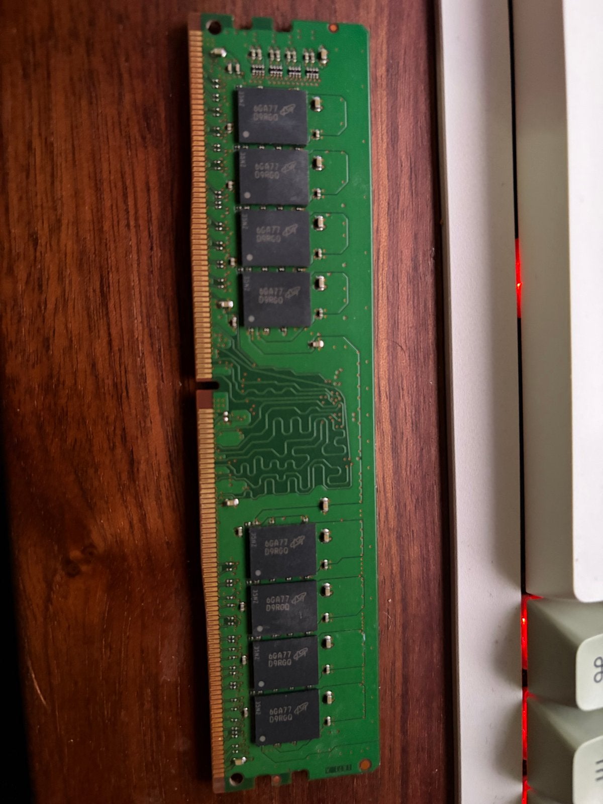 Crucial 8GB DDR4 RAM Geheugenmodule 2133MHz, Computers en Software, Ophalen, DDR4, 8 GB, Zo goed als nieuw