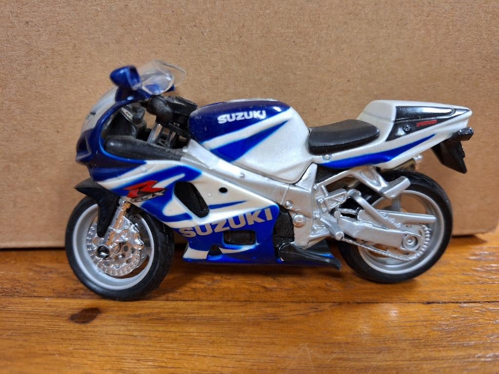 4 model motoren samen, Ophalen of Verzenden, Zo goed als nieuw