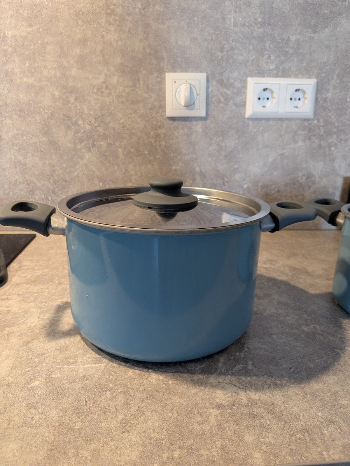 IKEA Kookpannen met deksel - Lichtblauw, Overige materialen, Gebruikt, Ophalen of Verzenden, IKEA