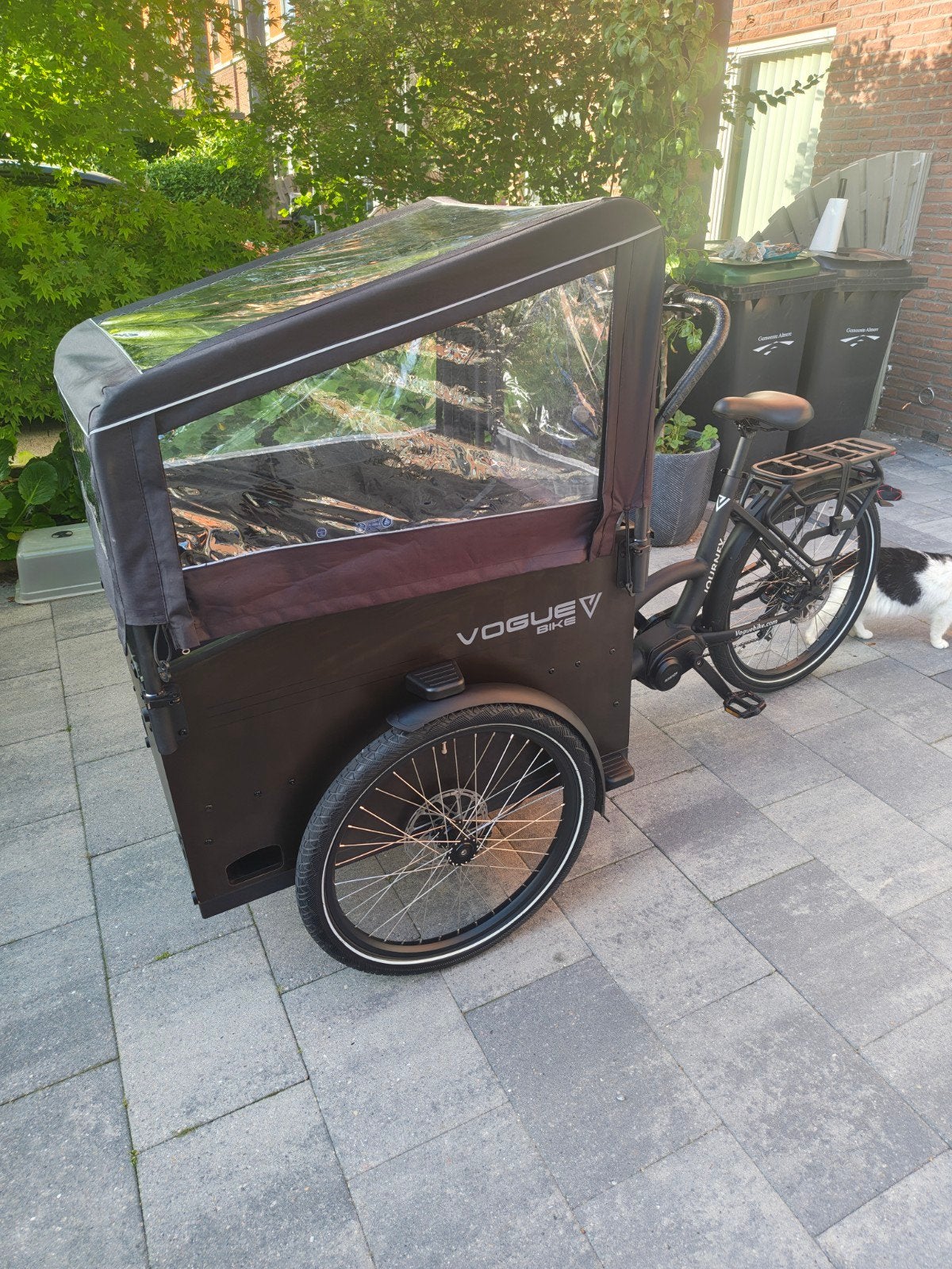 Vogue Bakfiets Journey - Elektrisch met Huif, 4 kinderen of meer, Elektrisch, Zo goed als nieuw, Schijfrem