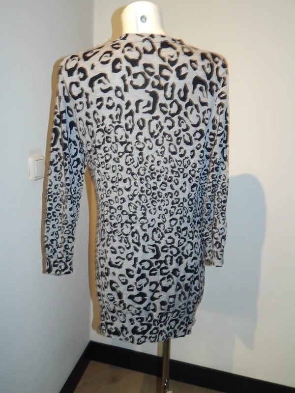 Marccain jaguar print vest langer model v hals N5/42, Verzenden, Maat 42/44 (L), Zo goed als nieuw, Grijs