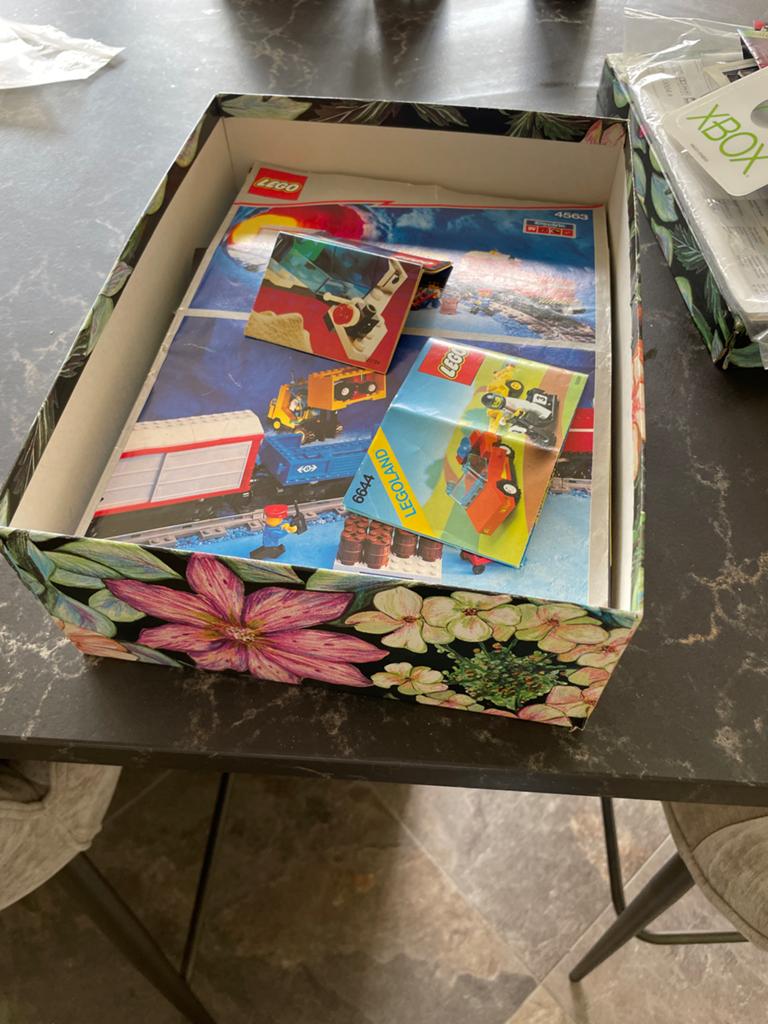 Doos vol LEGO boekjes jaren '80 - Vintage instructies, Kinderen en Baby's, Speelgoed | Duplo en Lego, Ophalen of Verzenden, Zo goed als nieuw