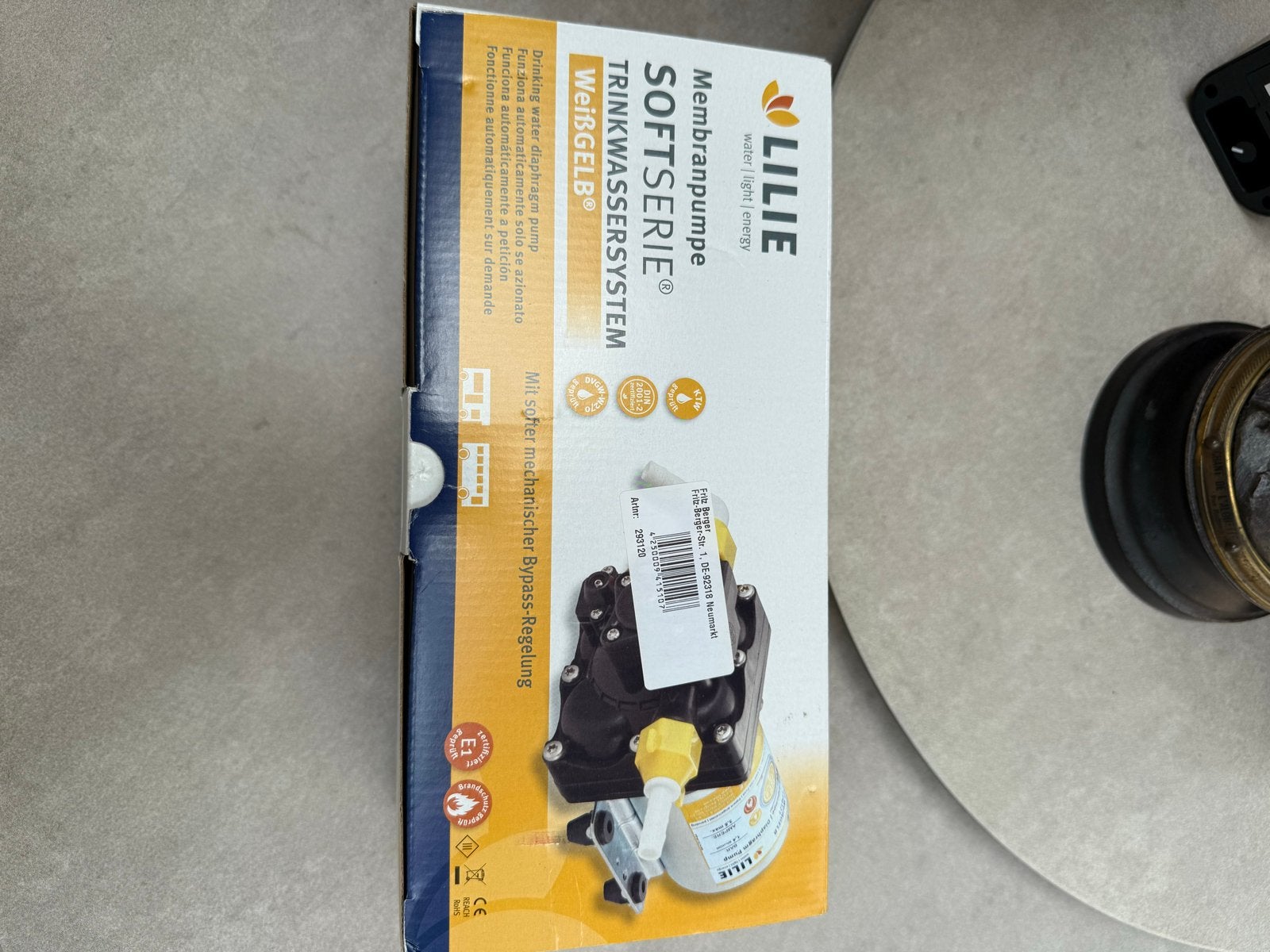 Nieuwe Lilie waterpomp voor camper - Softserie, Ophalen of Verzenden, Nieuw