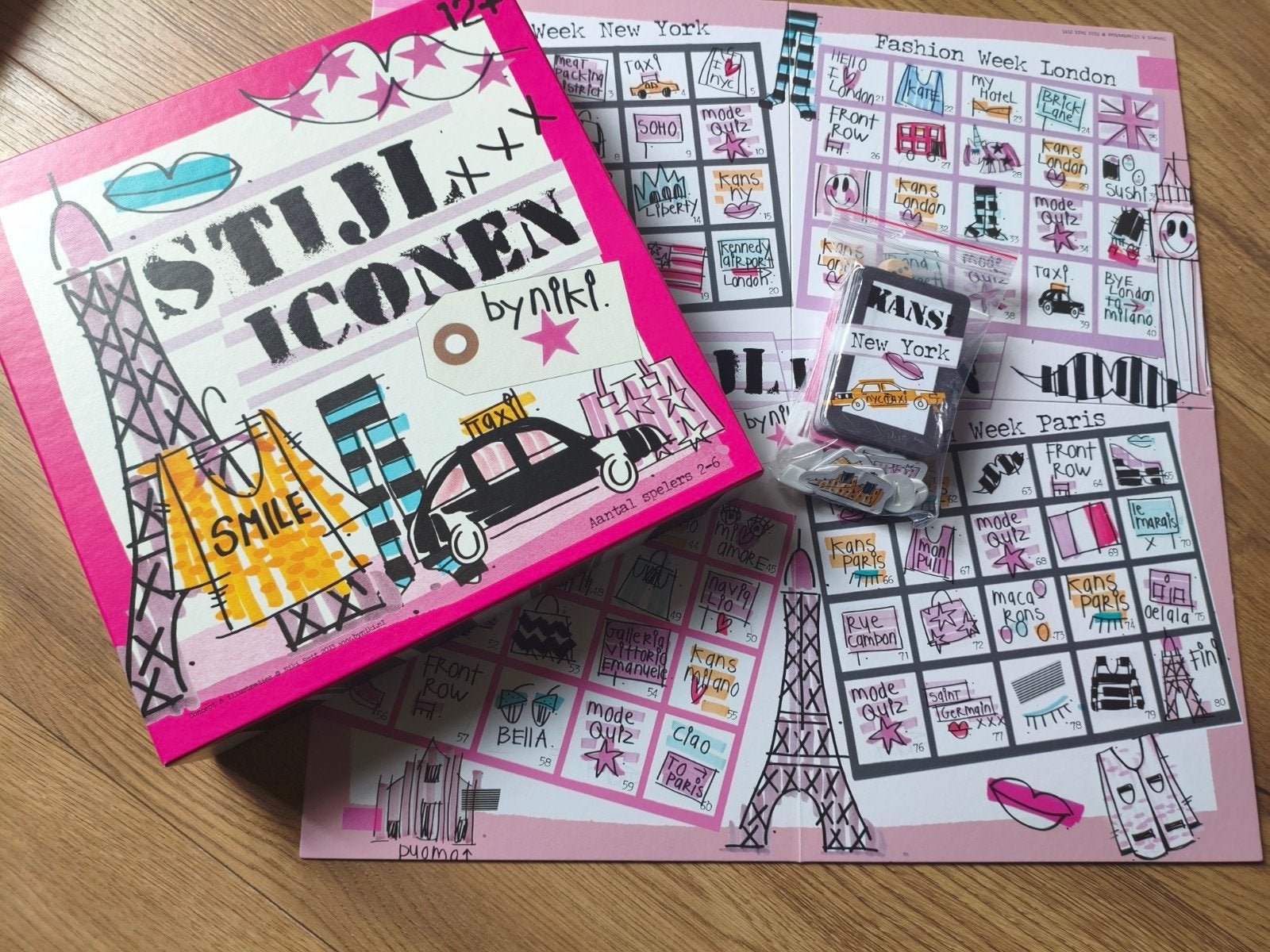 Stijliconen by Nik&Nik - Bordspel, Drie of vier spelers, Ophalen of Verzenden, Zo goed als nieuw, Bambolino Toys